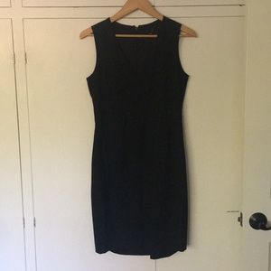 Ann Taylor v neck suit dress. Size 4z